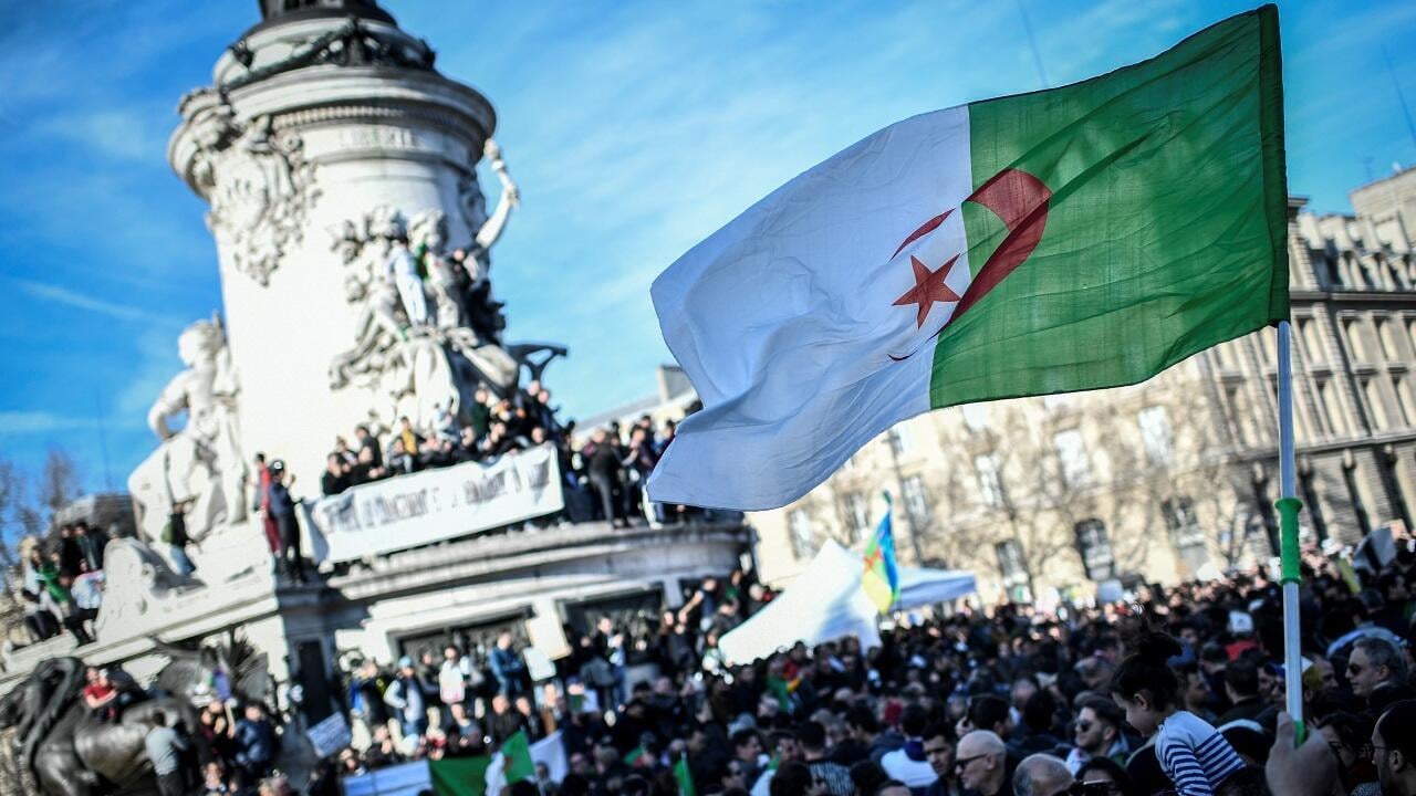 Diaspora algérienne : comment peser sur l'Algérie sans rentrer