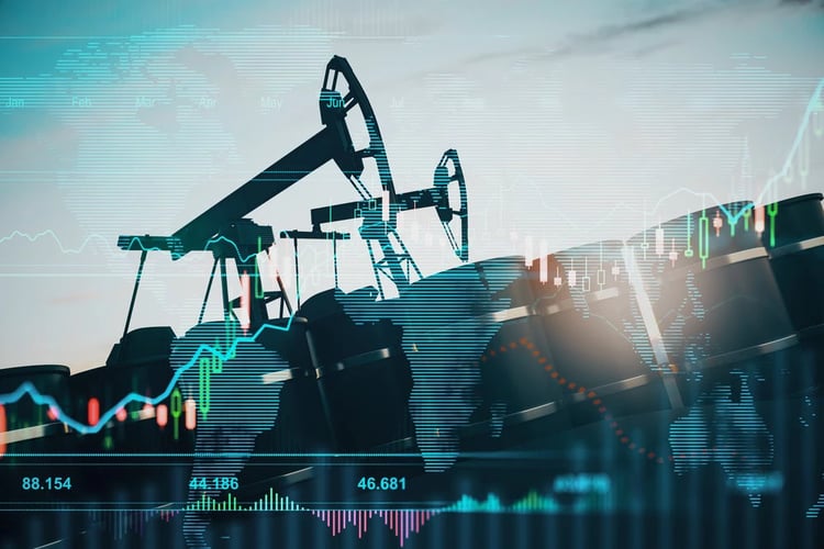 Le pétrole bientôt moins cher ? Prévisions 2026 à découvrir