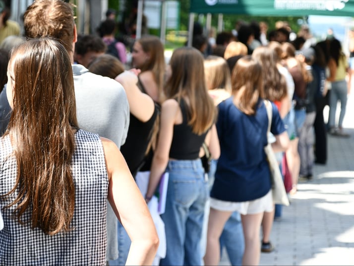 Frais d'inscription en hausse : un choc pour les étudiants étrangers en France