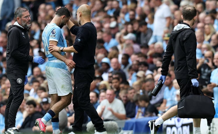 Guardiola brise les rêves de Manchester City pour Ait Nouri
