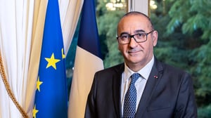 Laurent Nuñez exige un contrôle renforcé des titres de séjour