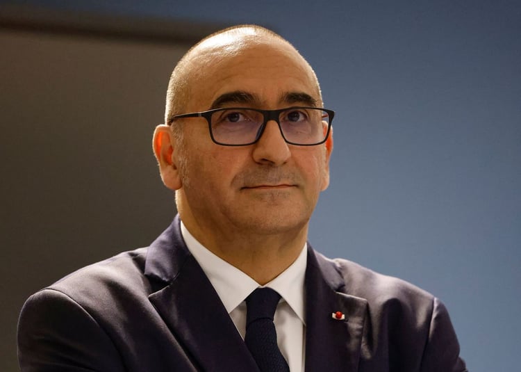 Tensions Algérie-France : Ahmed Attaf rompt le silence