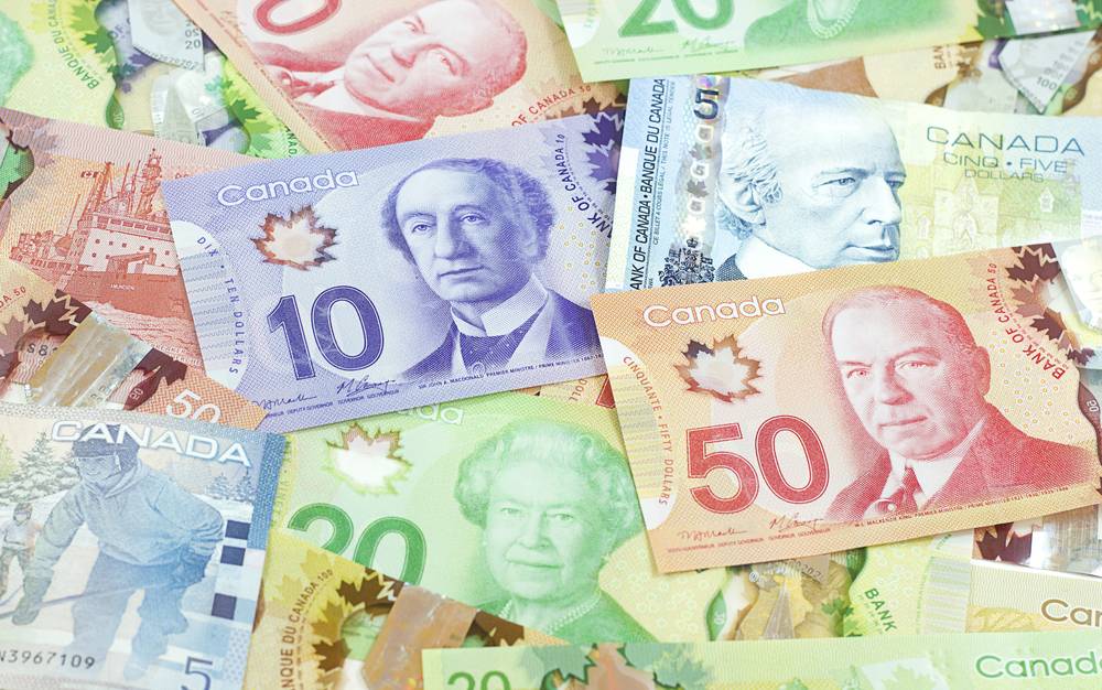 Frais de résidence permanente au Canada : hausse dès avril 2026 !
