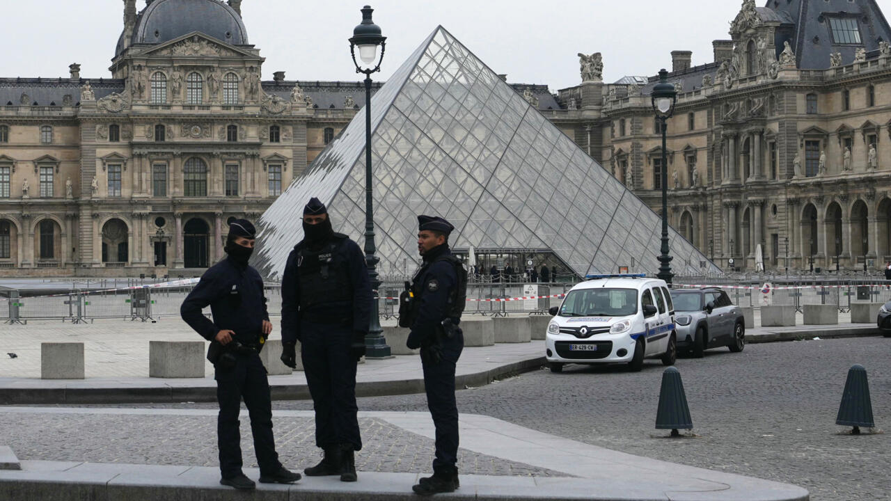 Cambriolage chez Hollande à Paris : deux suspects inculpés