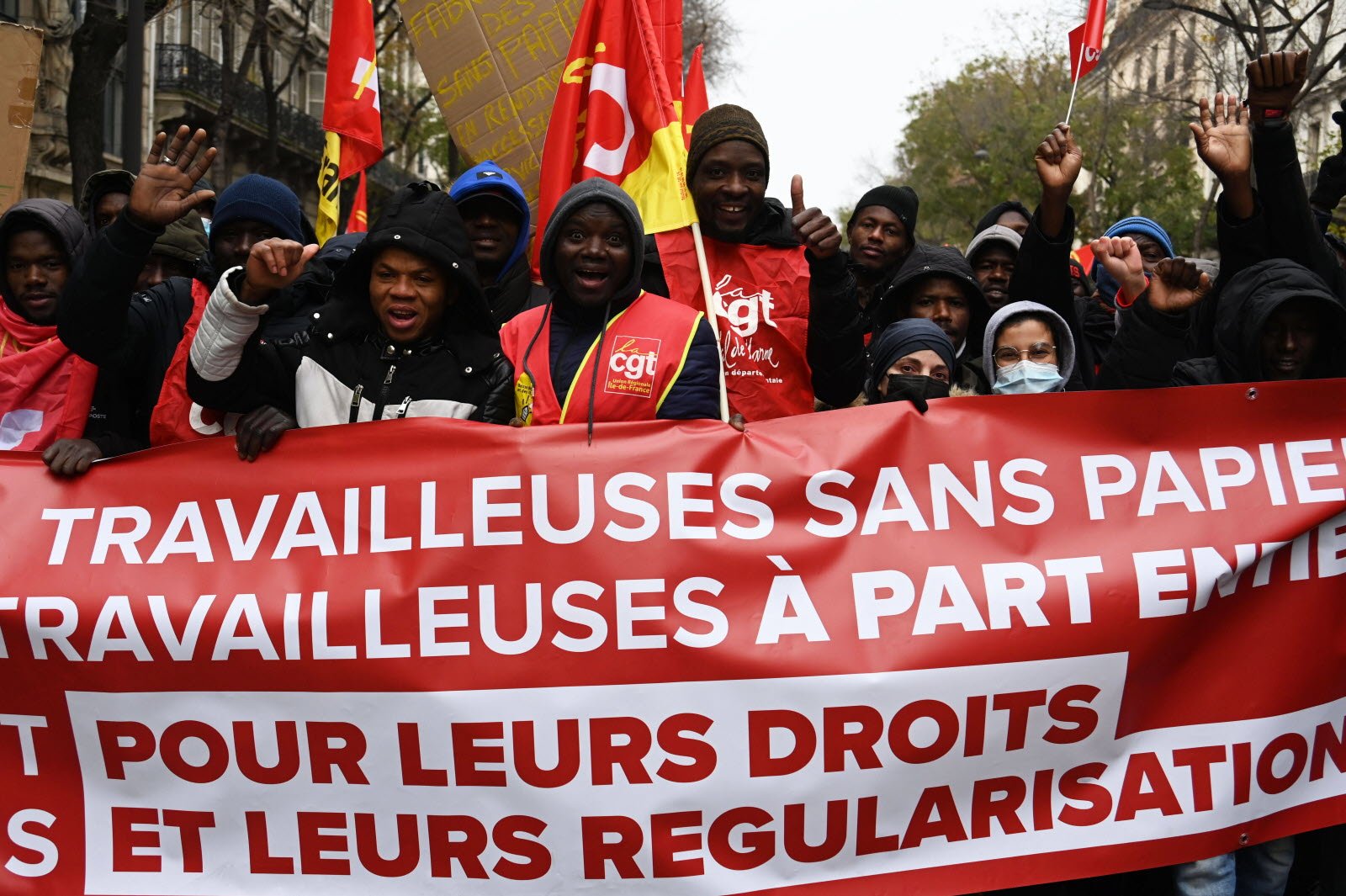 CGT : révolte sur le renouvellement des titres de séjour