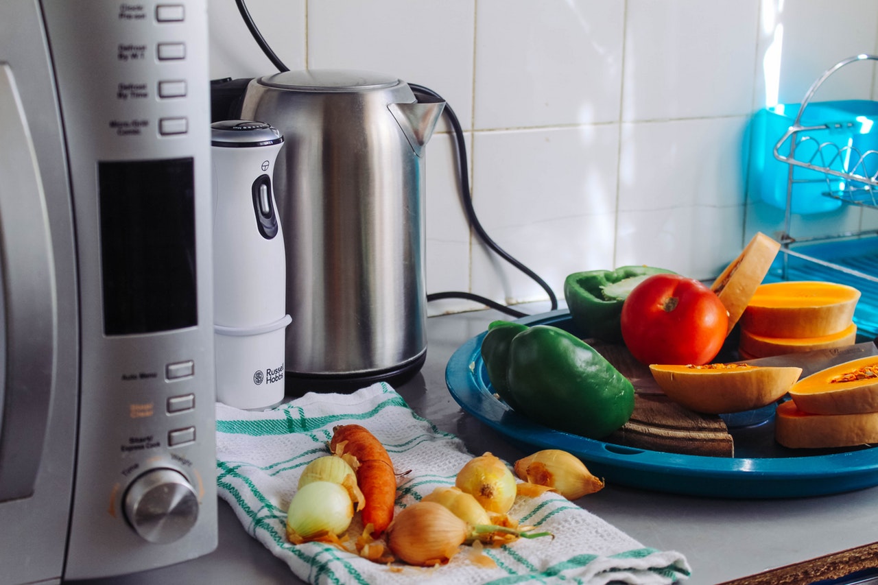 Electric Kettle - Strix