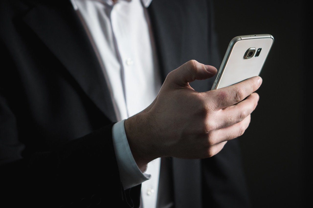 mobile commerce