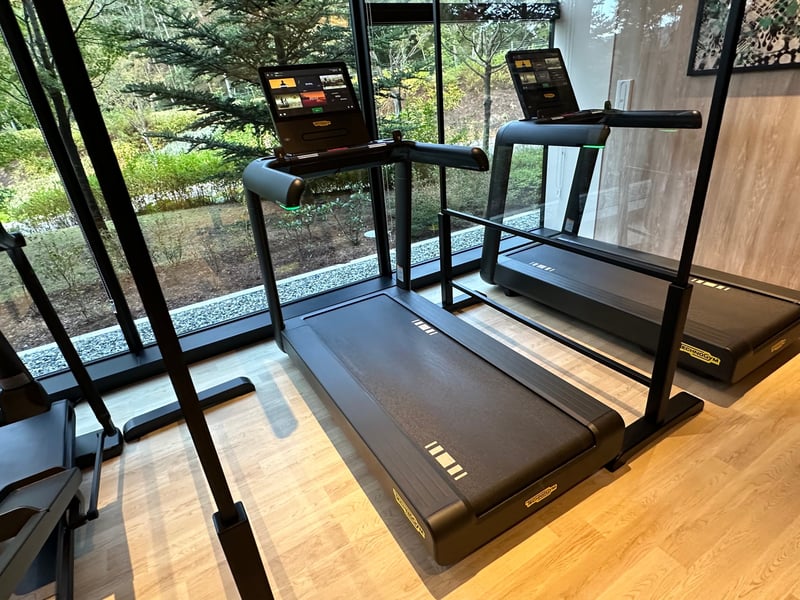 富士スピードウェイホテル Omika Wellness & Spa ランニングマシン