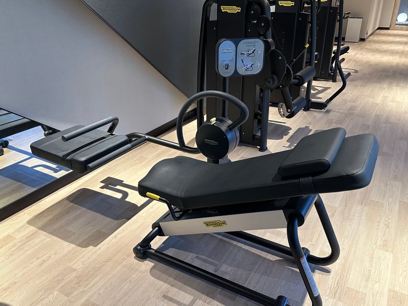富士スピードウェイホテル Omika Wellness & Spa ストレッチ2