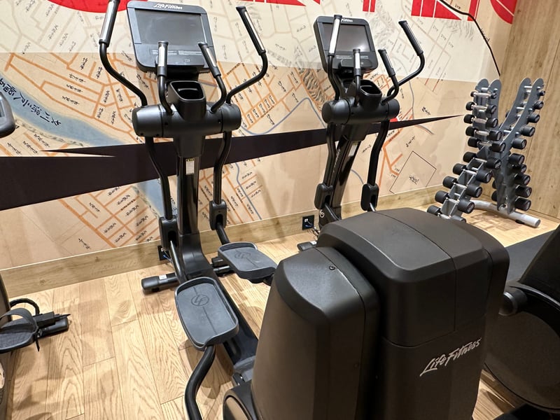 ハイアットセントリック金沢 フィットネスセンター クロストレーナー