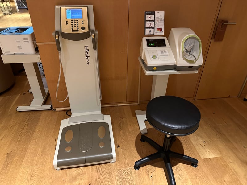 パークハイアット釜山 ルミ スパ&フィットネス 体組成計