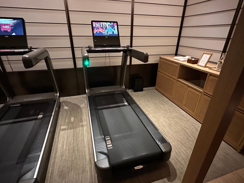 パークハイアット京都 フィットネスセンター クロストレーナー