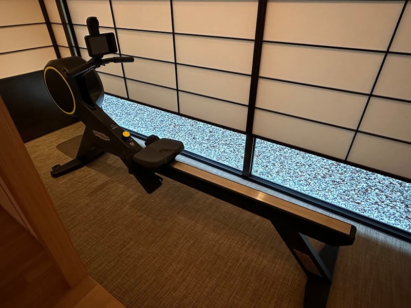 パークハイアット京都 フィットネスセンター ショルダープレス