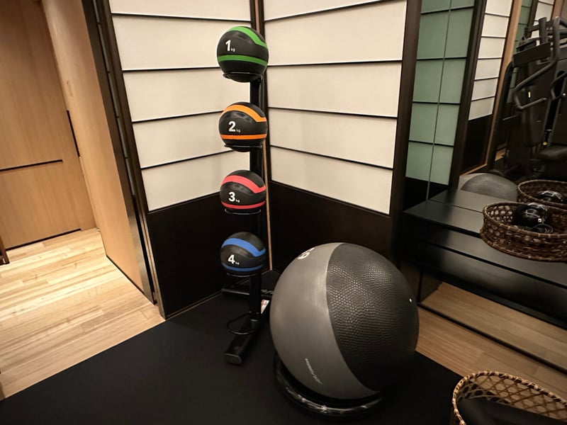パークハイアット京都 フィットネスセンター ソファ