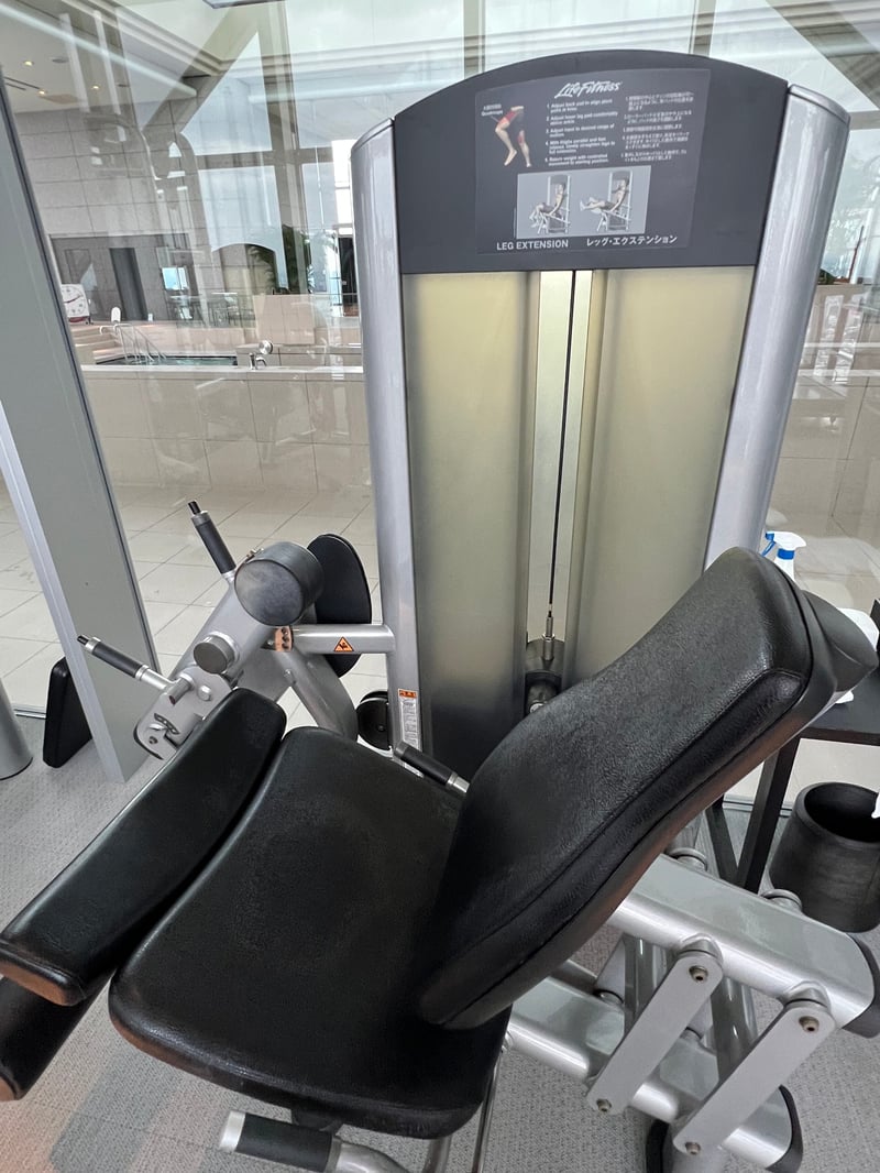 パークハイアット東京 クラブオンザパーク スパ＆フィットネス レッグエクステンション