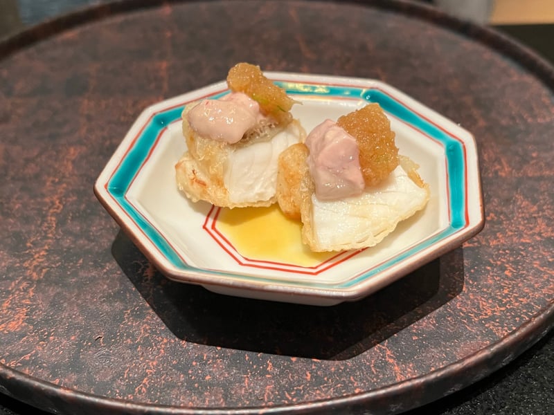 カワハギの天麩羅と、肝を溶いたおろしポン酢