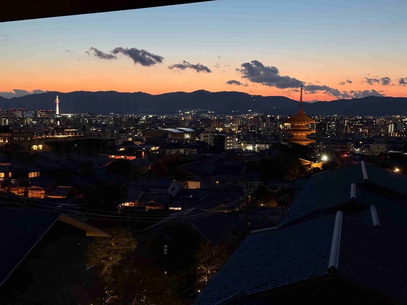 パークハイアット京都 デラックスパゴダビュー 夕焼け