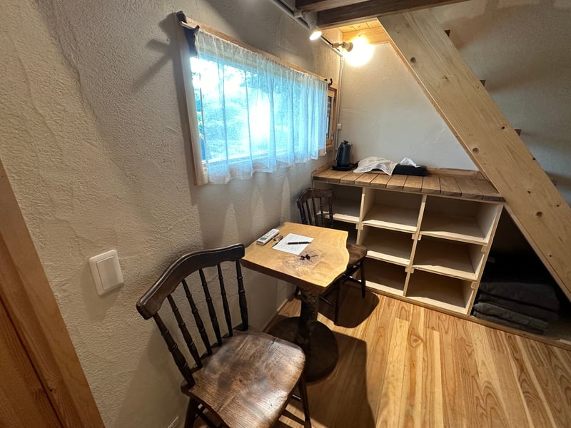 余市SAGRA 別棟部屋 ライト