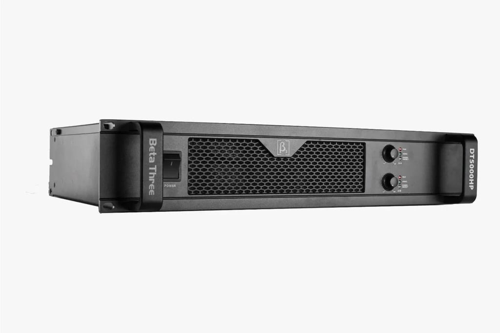 Beta3 DT5000HP Professional Class D Power Amplifier