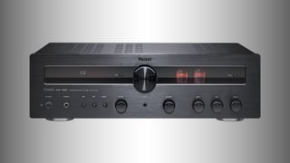 Magnat MR 780 amplifier