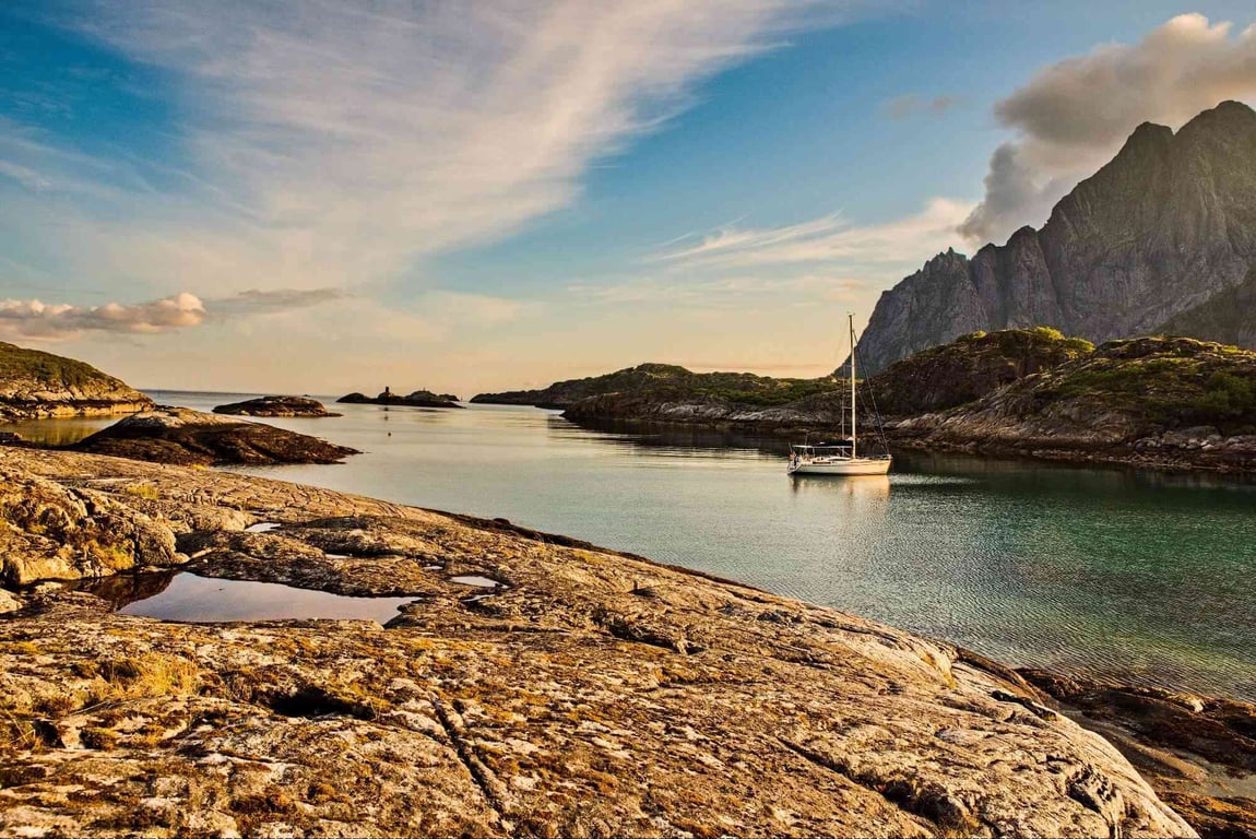 Plavba za vlastní individualitou mezi fjordy.