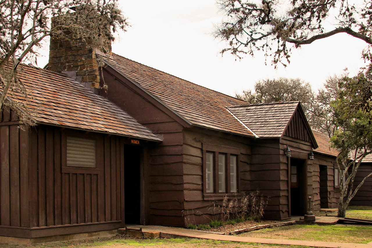 Lockhart State Park