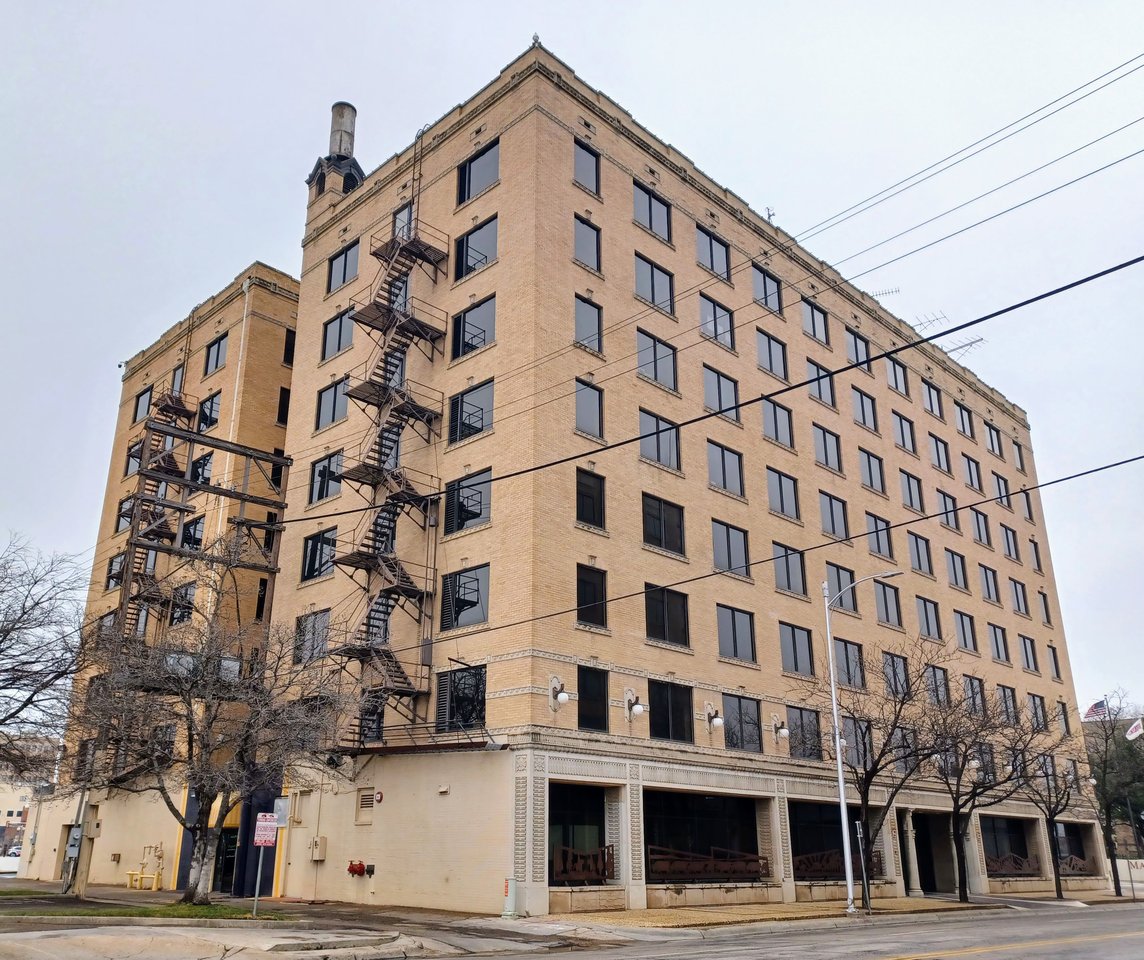 Amarillo Building
