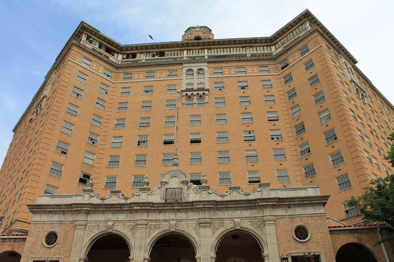 Baker Hotel