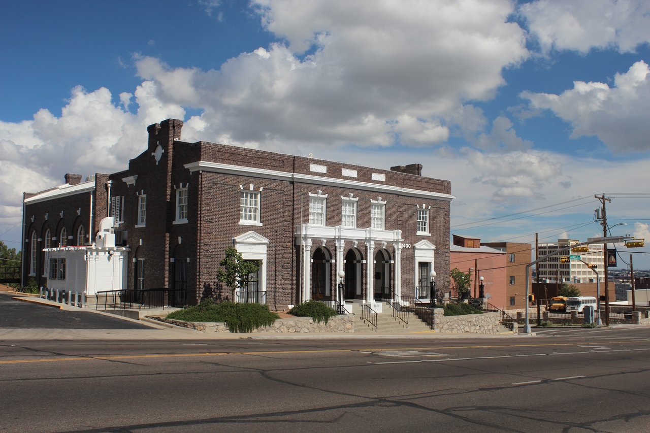 Woman's Club of El Paso