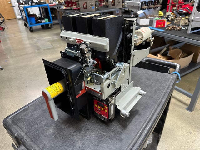 GE AKRU-25 Circuit Breaker AC-Pro-II Retrofit Modernization