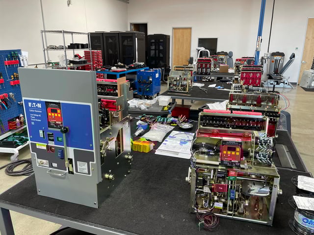 Westinghouse DS416 DS420 DS632 Circuit Breaker AC-Pro Retrofit Modernization