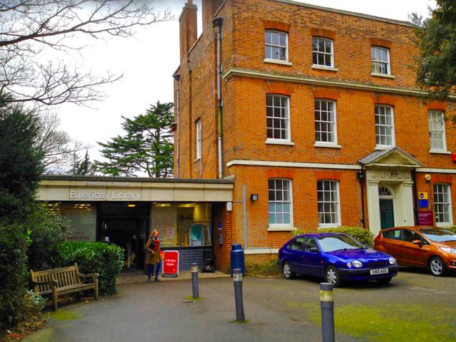 Outside view of Billericay Library