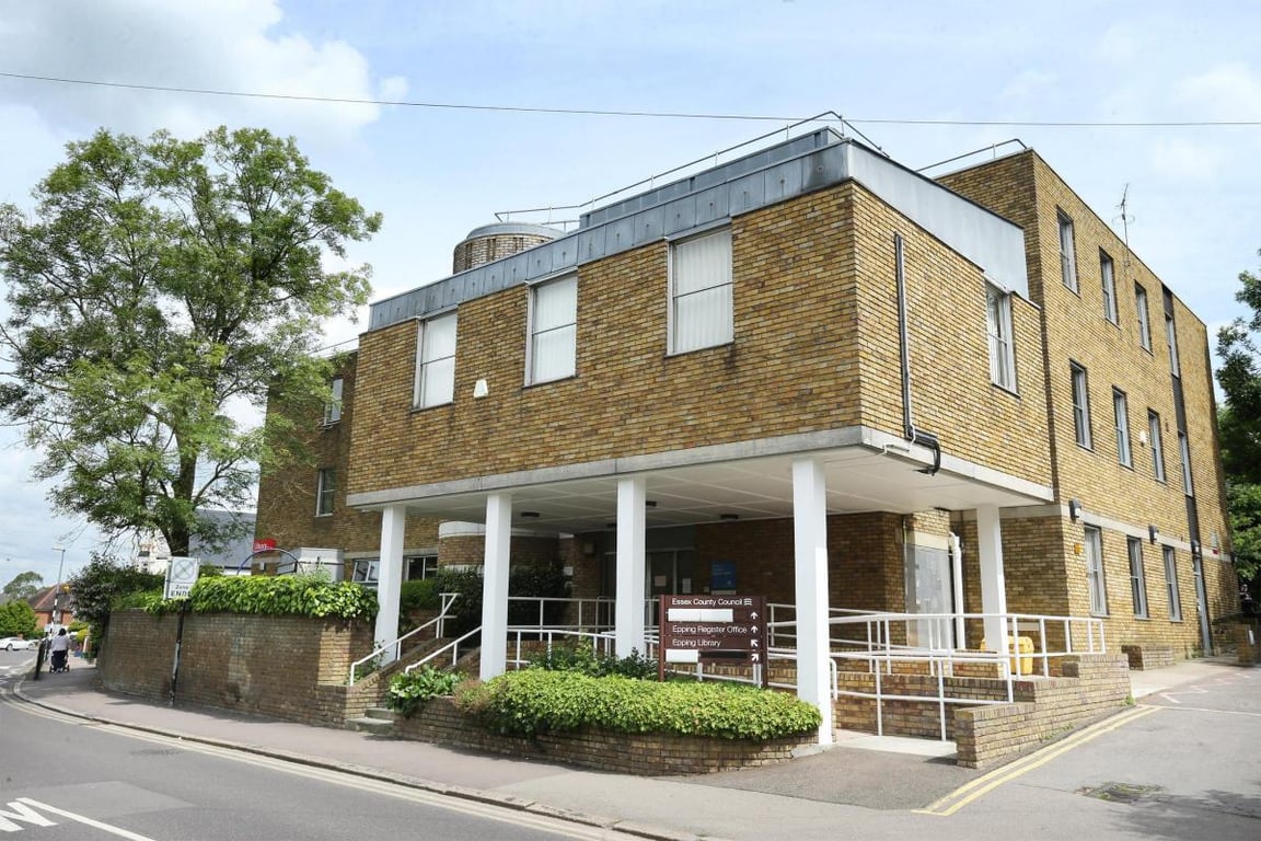 The outside view of Epping Library