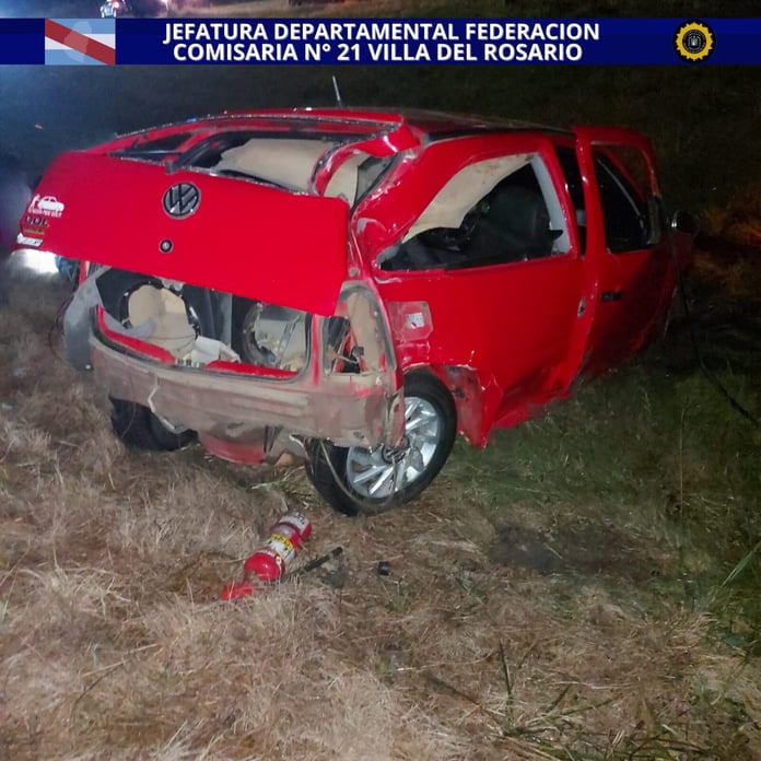 Un joven está en coma y otro herido tras vuelco en Ruta 2 - AHORA Entre ...