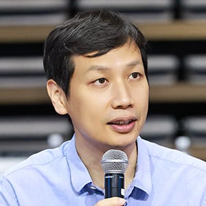Dr. Xinghua Liu