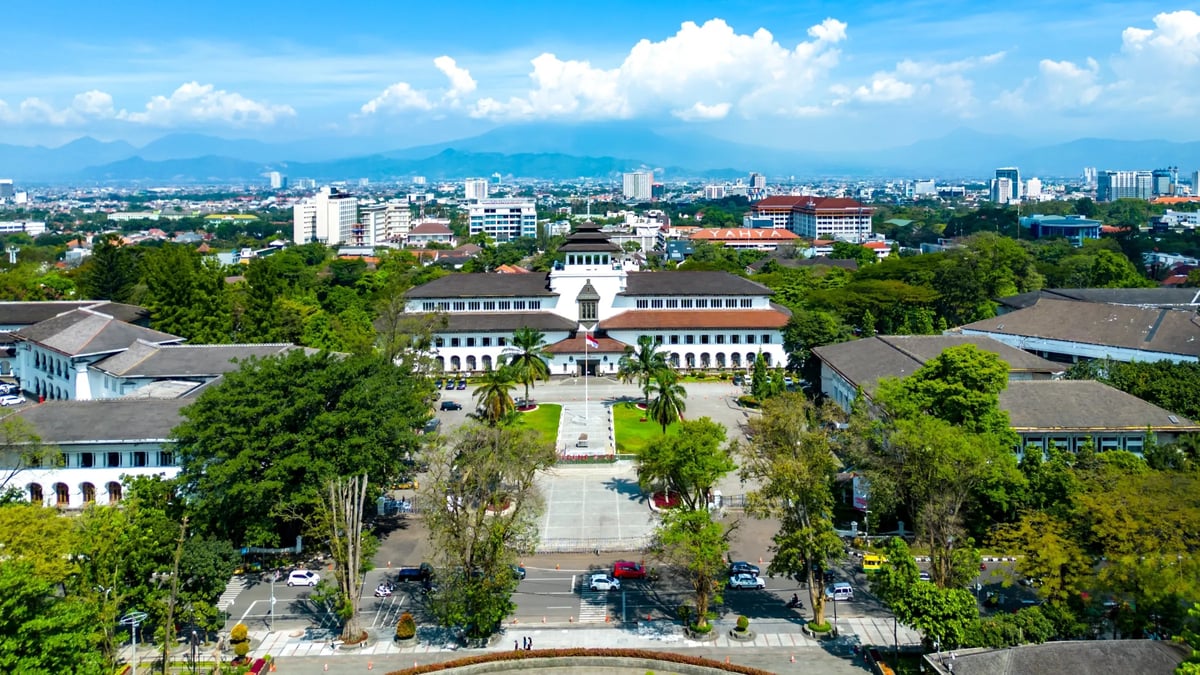 Bandung