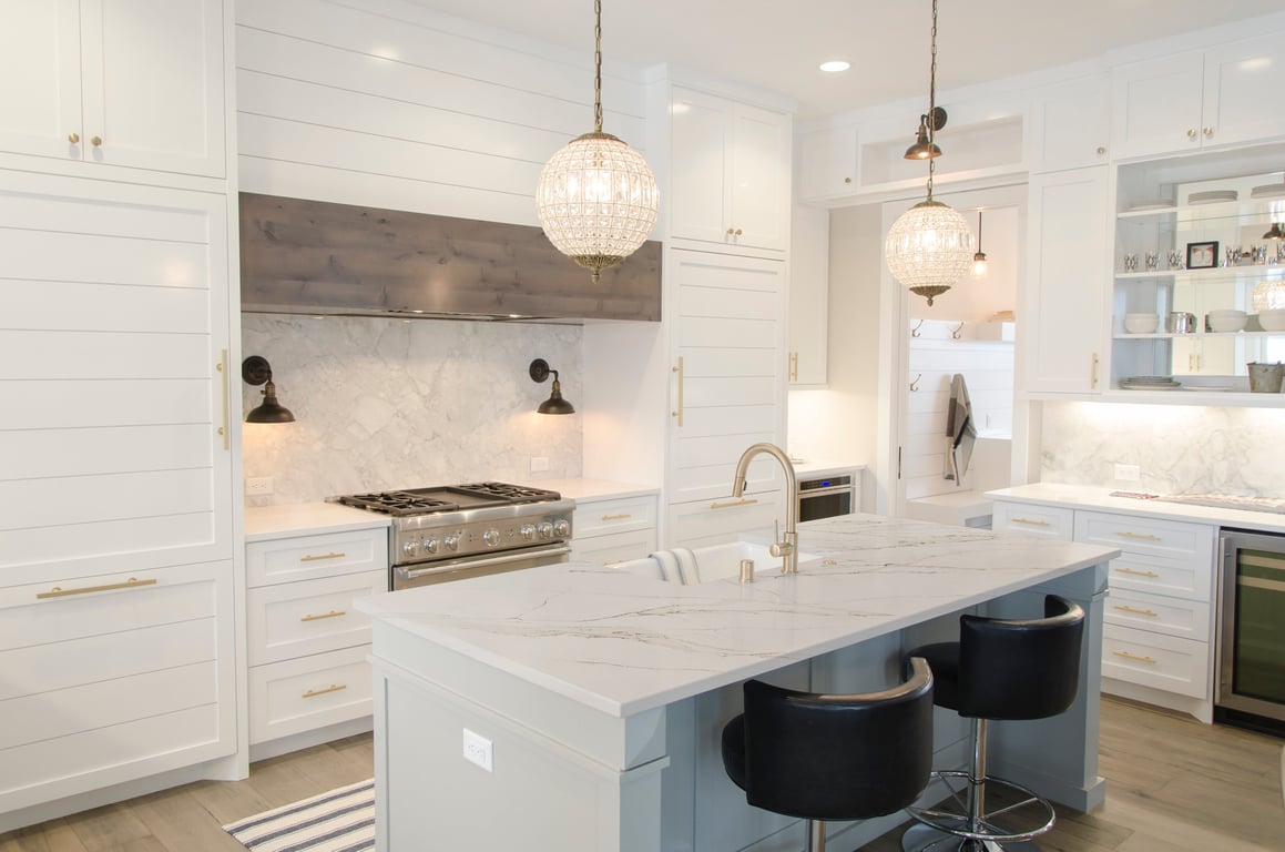 Scene 2 for Unique Calacatta Gold