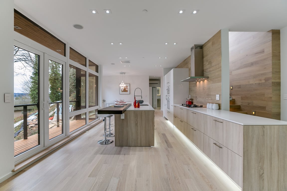 Scene 12 for Super White