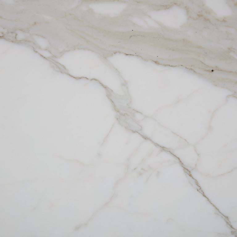 Calacatta Betogli Extra Polished – Close up photo is an example of the structure and color of this product, which will vary.