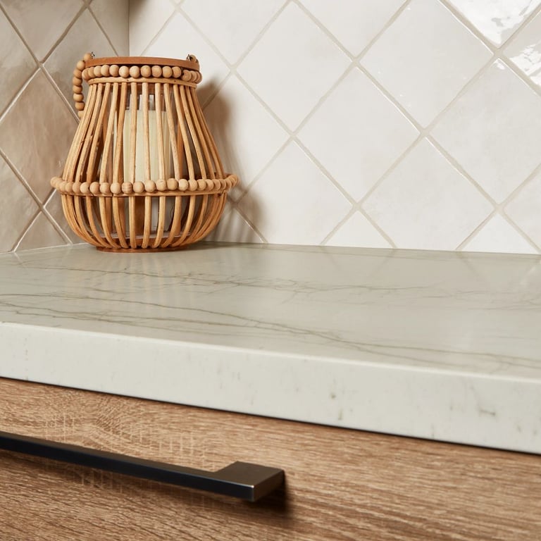 Mont Blanc quartzite & Flash Ivory 5x5 ceramic wall tile in kitchen