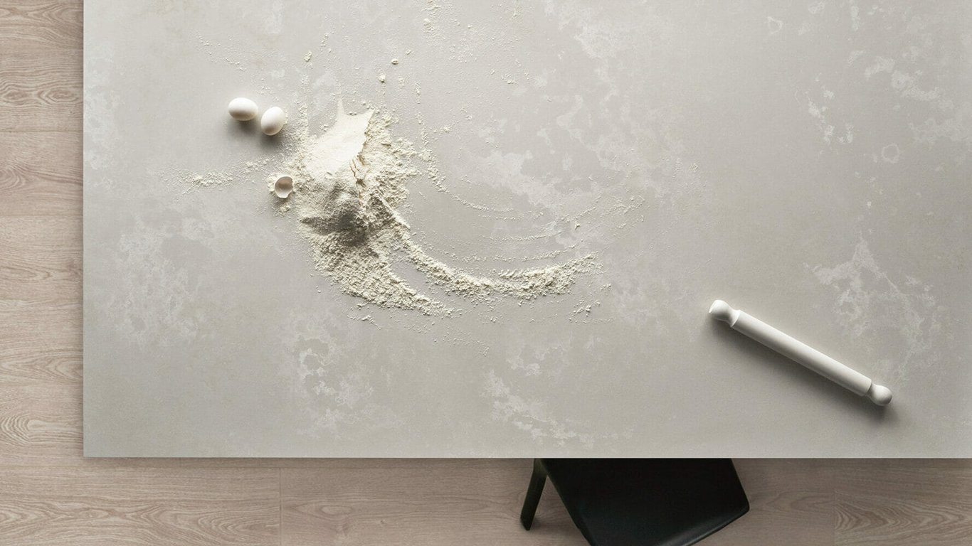 4011_Cloudburst-Concrete_midrange_dps_1-1920X1080