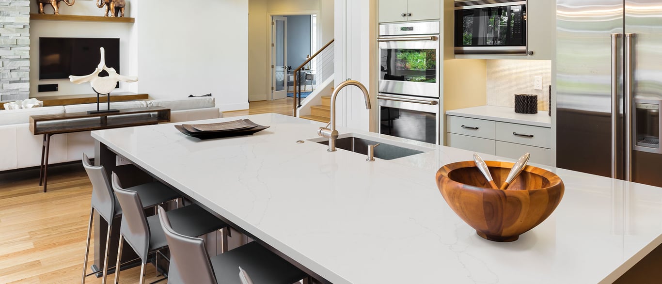 Calacatta Alto Quartz Countertop in Kitchen Island