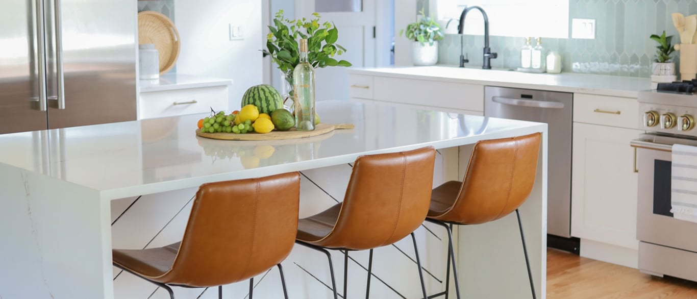 Calacatta Arno Quartz Countertop in Kitchen