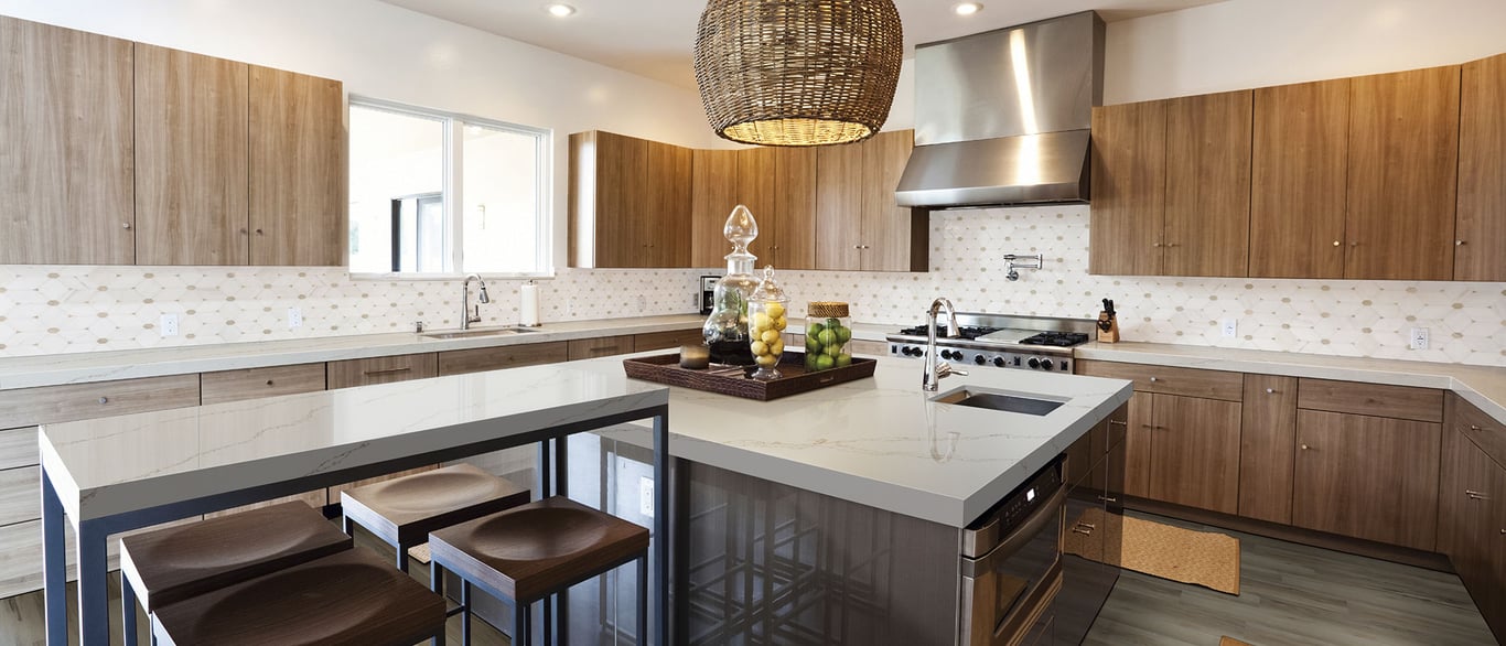 Calacatta Arno Quartz Countertop in Kitchen Island