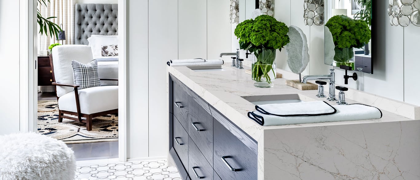 Calacatta Viraldi Quartz Countertop in Bathroom