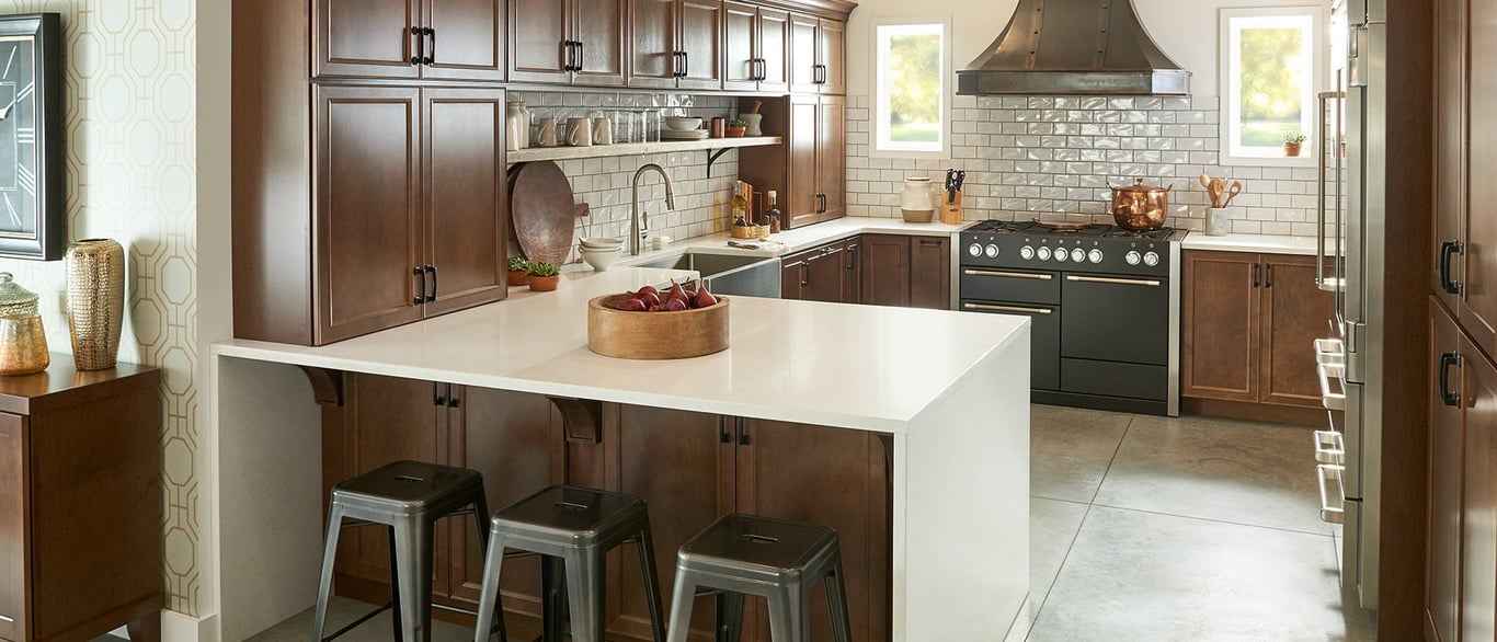 Calico White Quartz Countertop in Kitchen