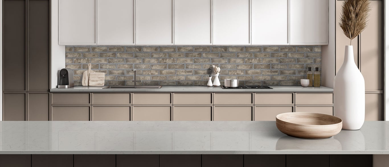 Carrara Miksa Quartz Countertop in Kitchen
