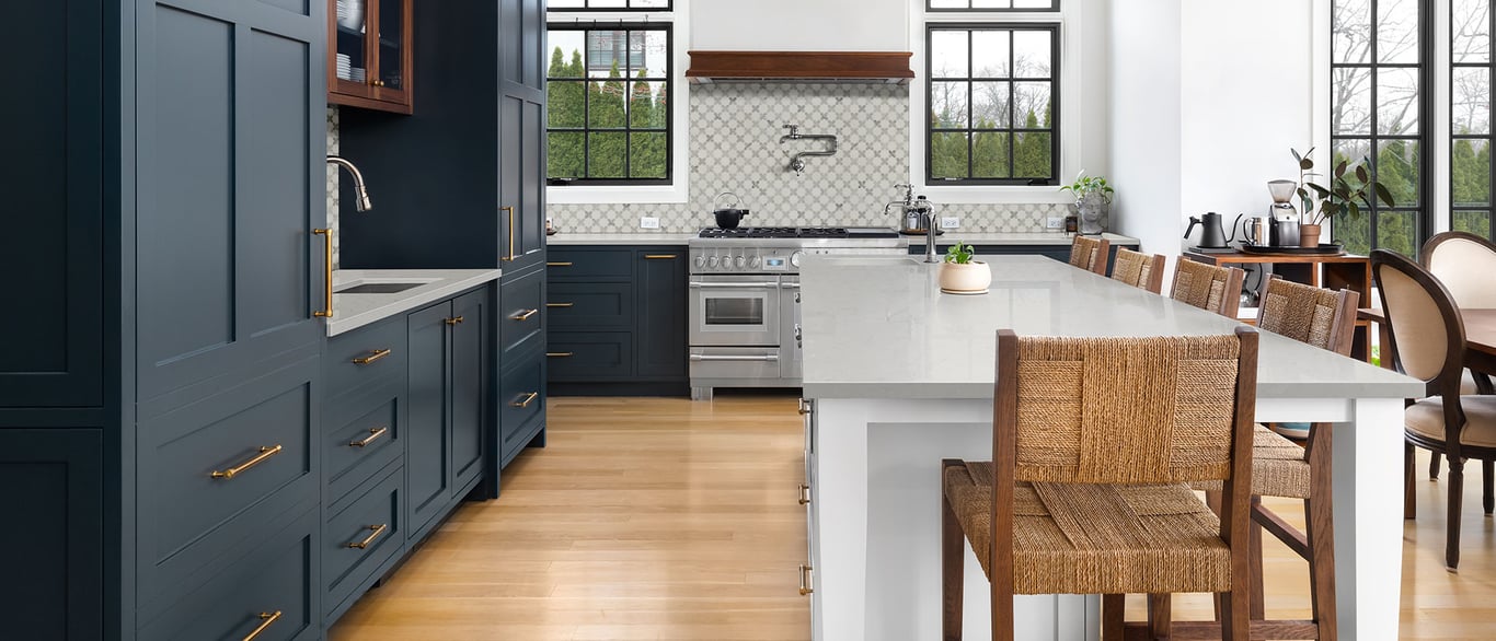 Carrara Miksa Quartz Countertop in Kitchen