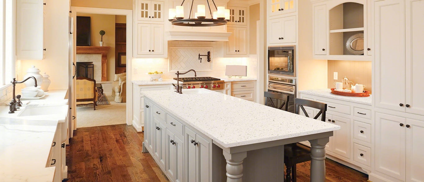 Iced White Quartz Countertop in Kitchen