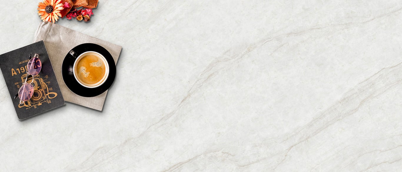 IvoriTaj Brushed Vignette